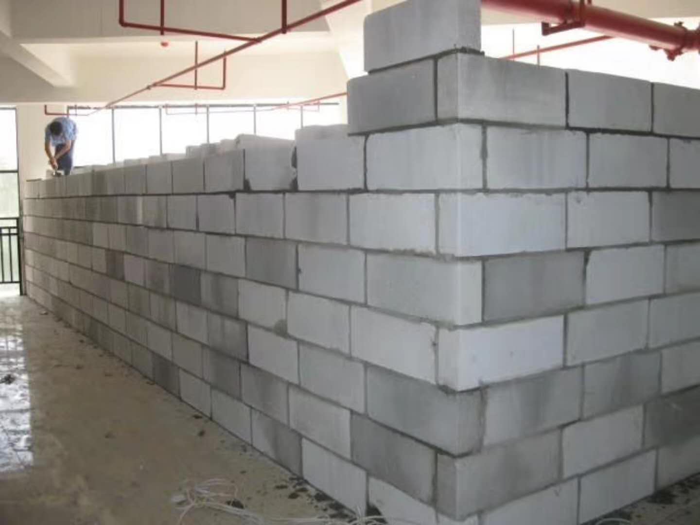 中卫蒸压加气混凝土砌块承重墙静力和抗震性能的研究